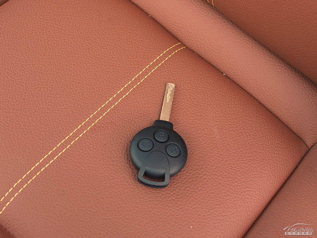 ɫsmart fortwo(x)(ji)(x)(ji)DƬ