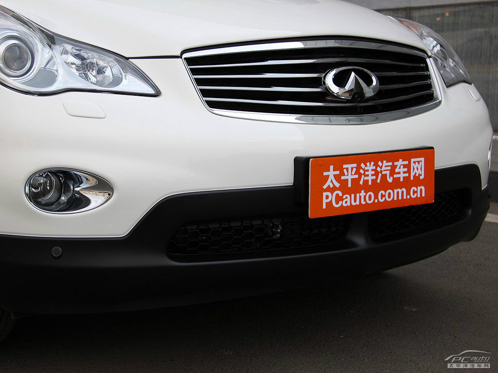 英菲尼迪QX50(進(jìn)口)外觀高清大圖