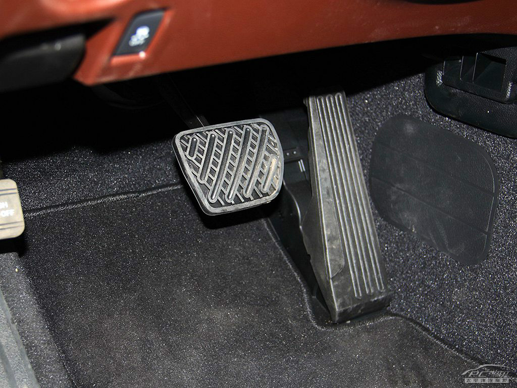 英菲尼迪QX50(進(jìn)口)內(nèi)飾高清大圖