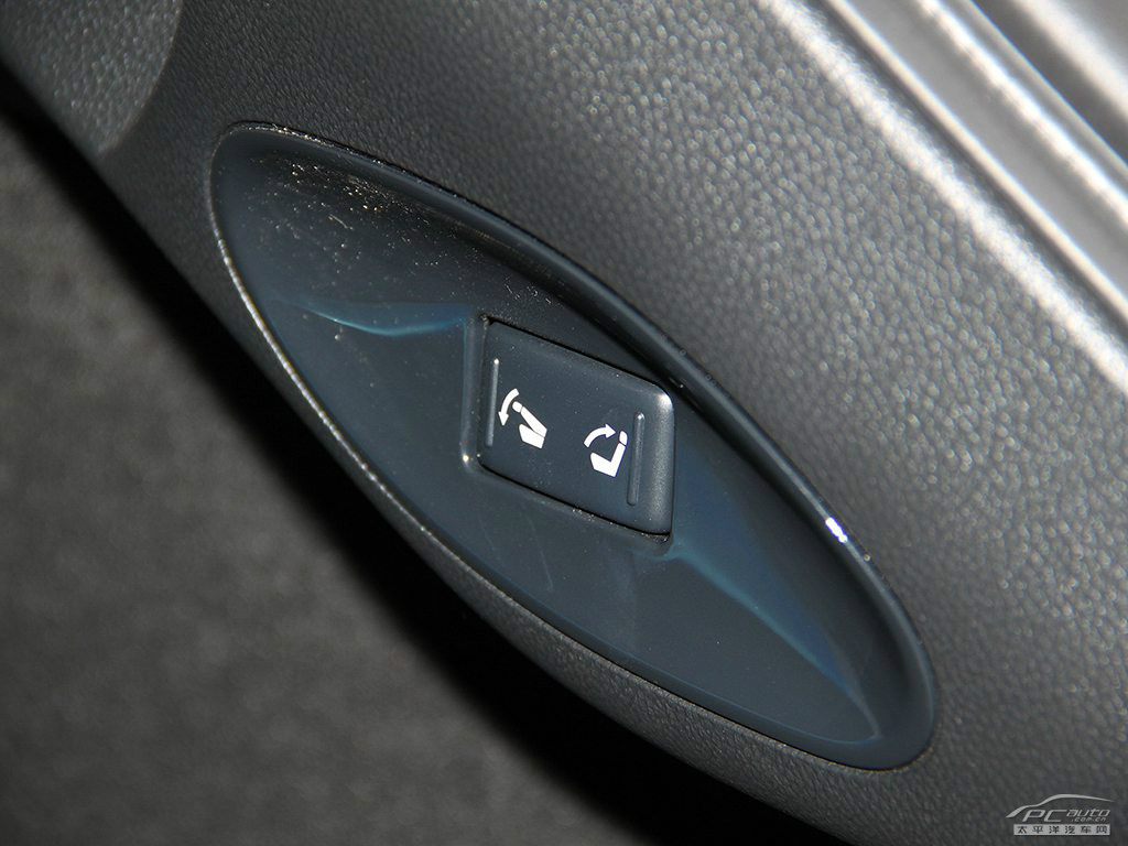 英菲尼迪QX50(進(jìn)口)細(xì)節(jié)高清大圖