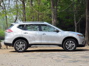 2014款 2.5L CVT 至尊版 4WD 2014款 2.5L CVT 至尊版 4WD