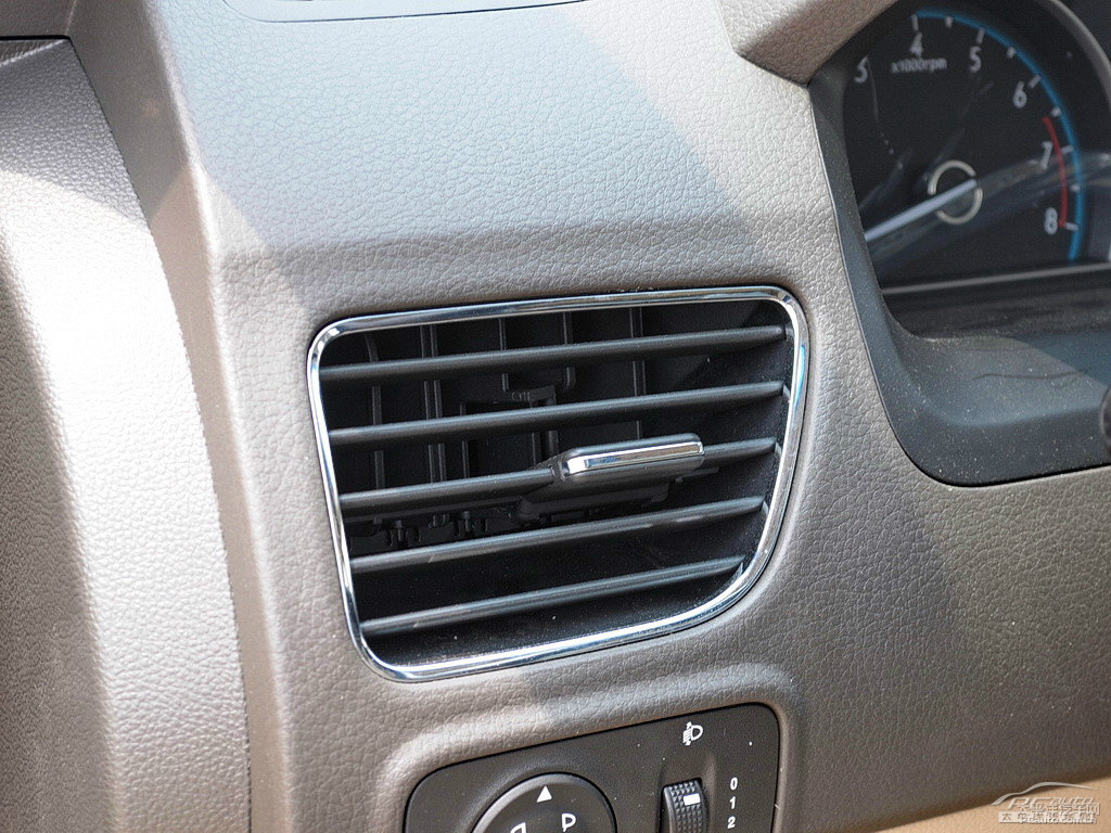 ǹ׌E610п؃(ni)DƬ