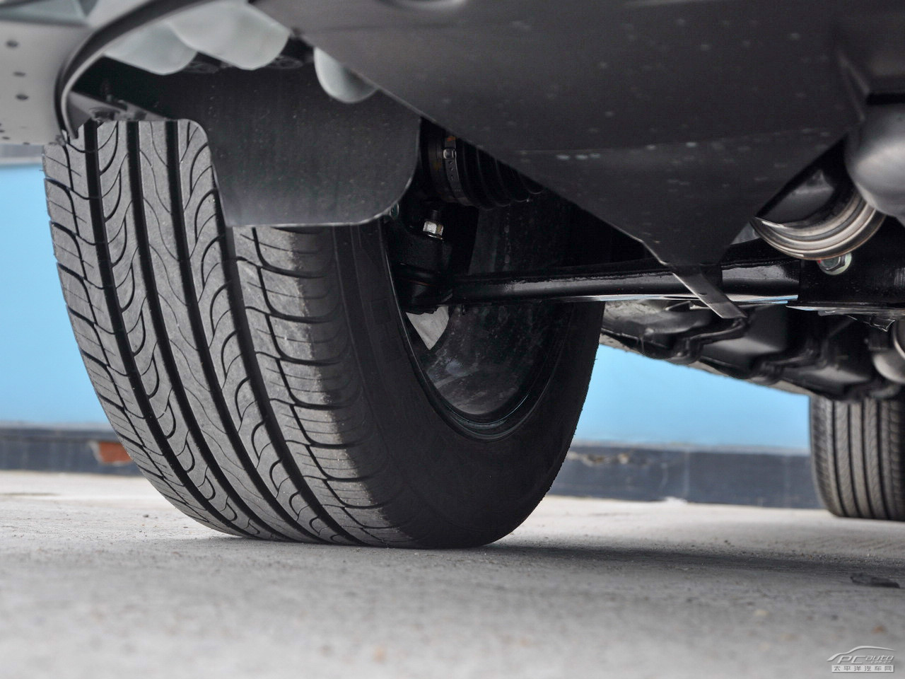 納智捷大7 SUV細(xì)節(jié)高清大圖