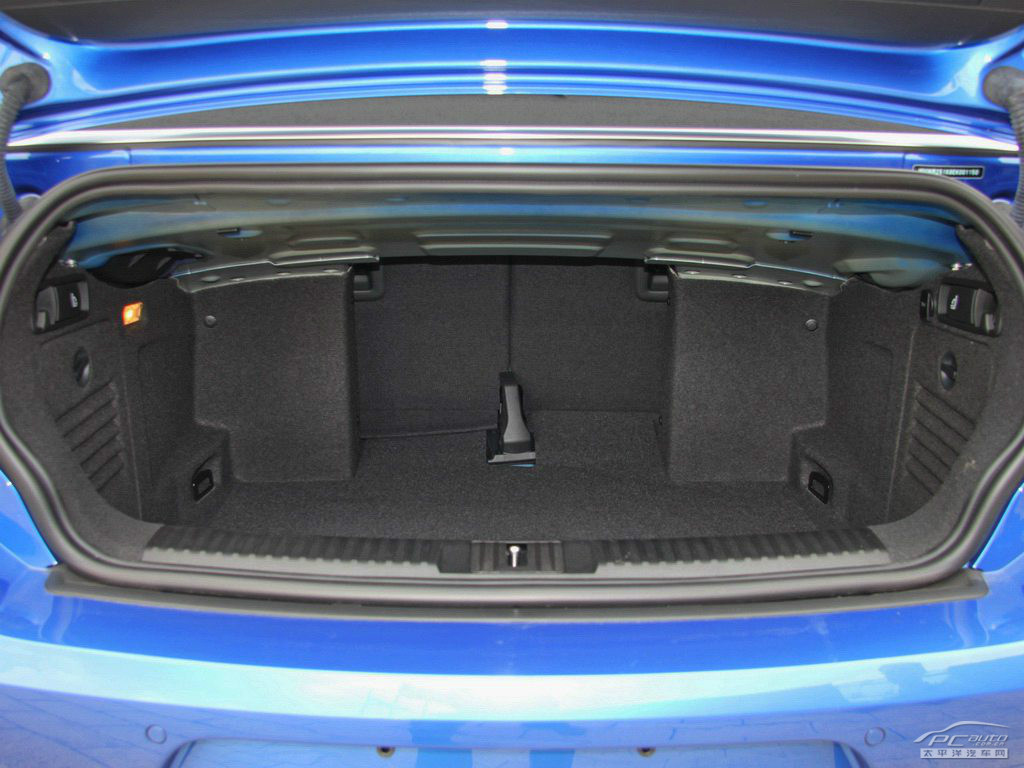 高爾夫(進(jìn)口)空間高清大圖