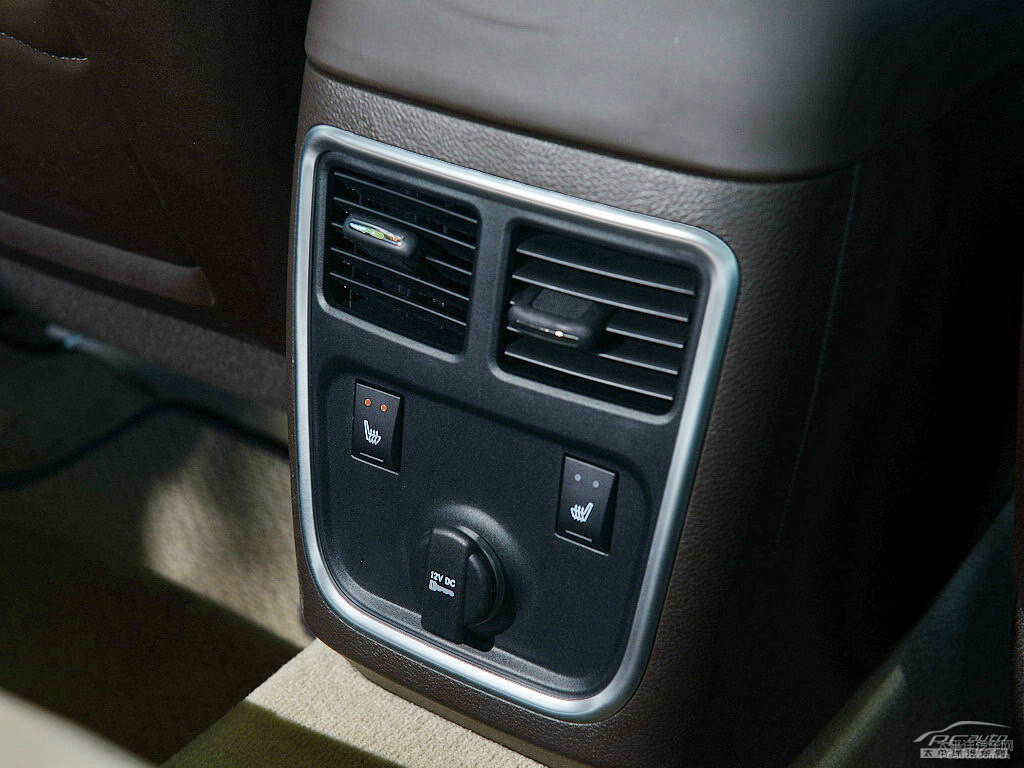 īڿR˹300C܇(ni)DƬ