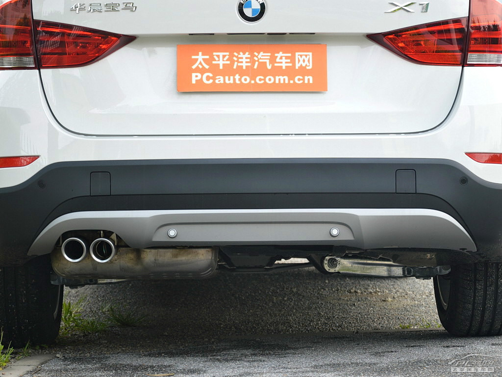 寶馬X1外觀高清大圖