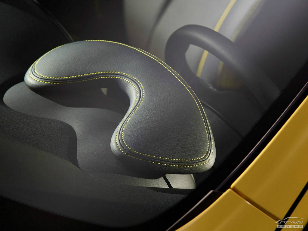 日產(chǎn)Juke內(nèi)飾高清大圖