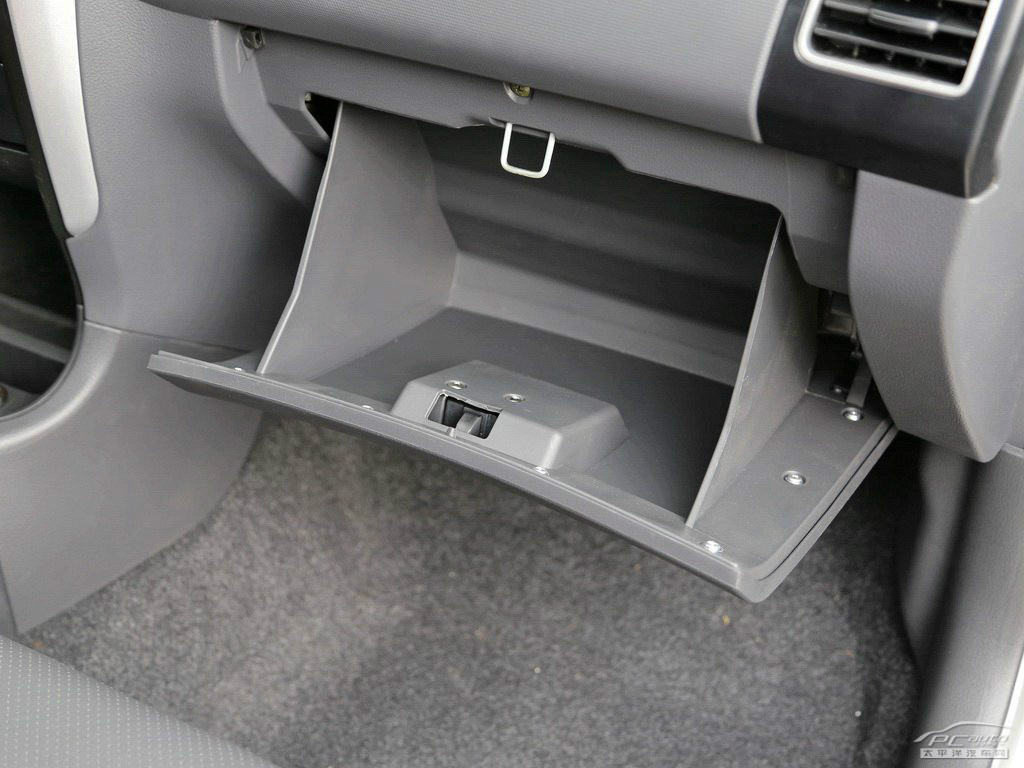 利亞納A6空間高清大圖