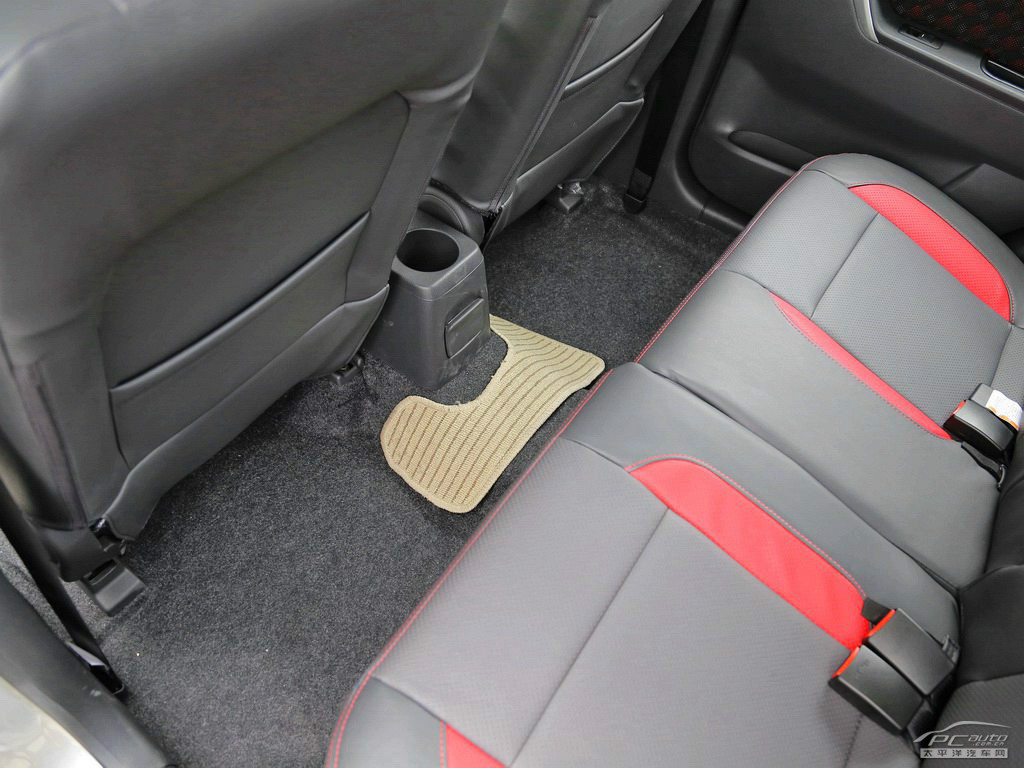 利亞納A6空間高清大圖