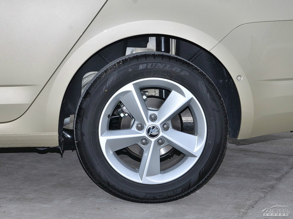 流光金明銳車身外觀圖片