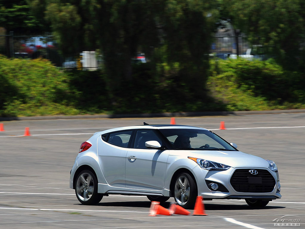 Veloster外觀高清大圖