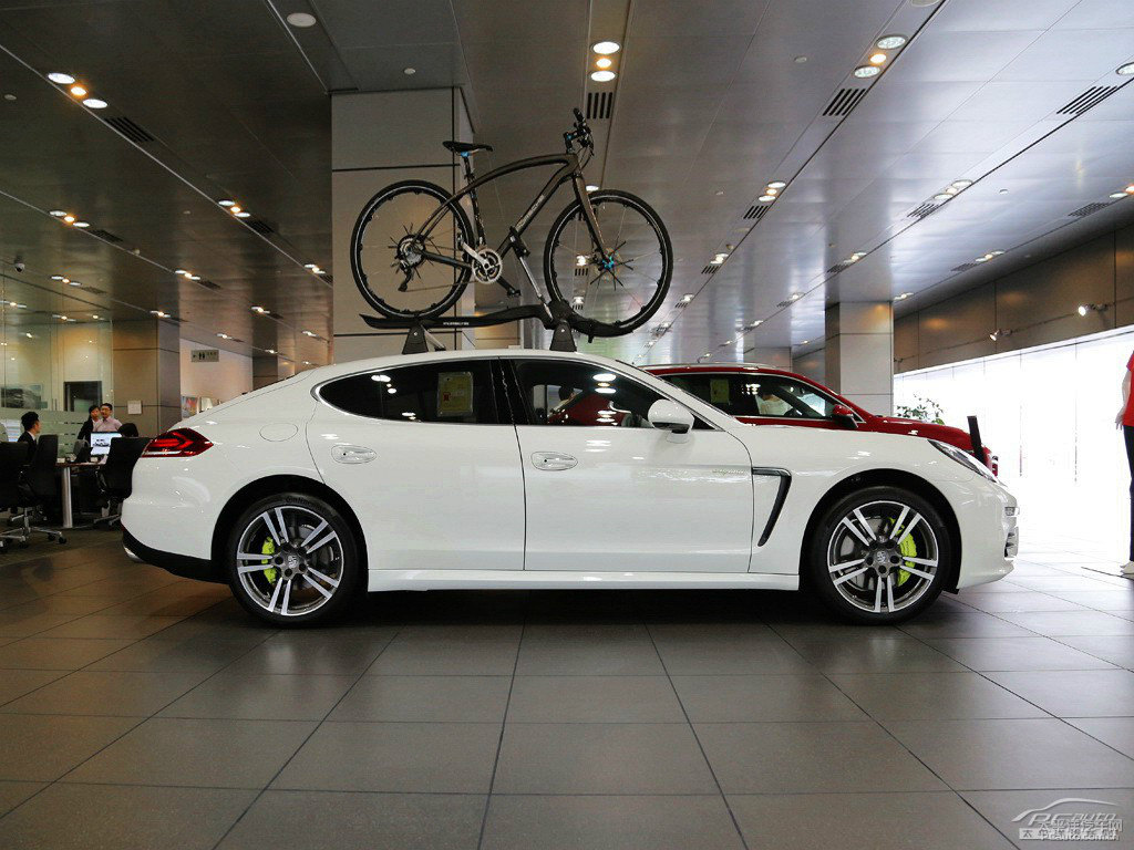 ɫPanamera܇(ch)^^DƬ