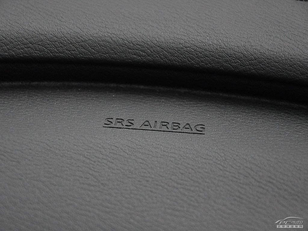 英菲尼迪Q50內(nèi)飾高清大圖