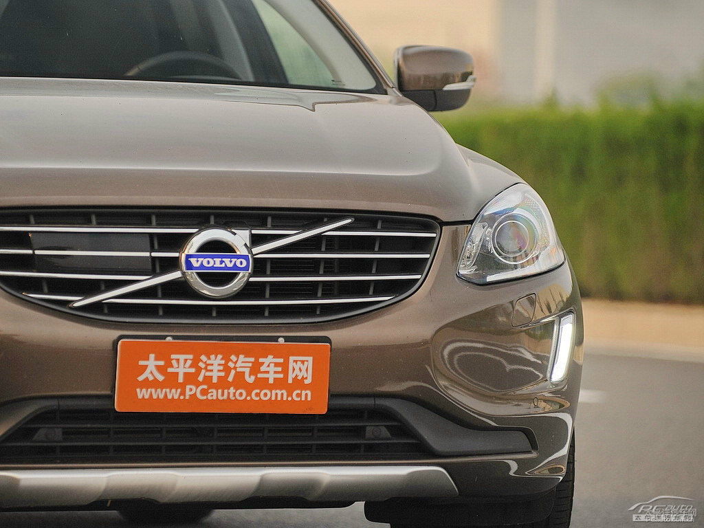 ɫ֠XC60(M)܇^^DƬ