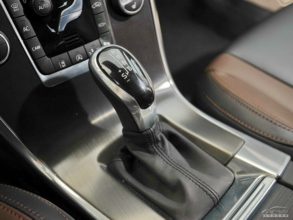 沃爾沃XC60(進(jìn)口)內(nèi)飾高清大圖