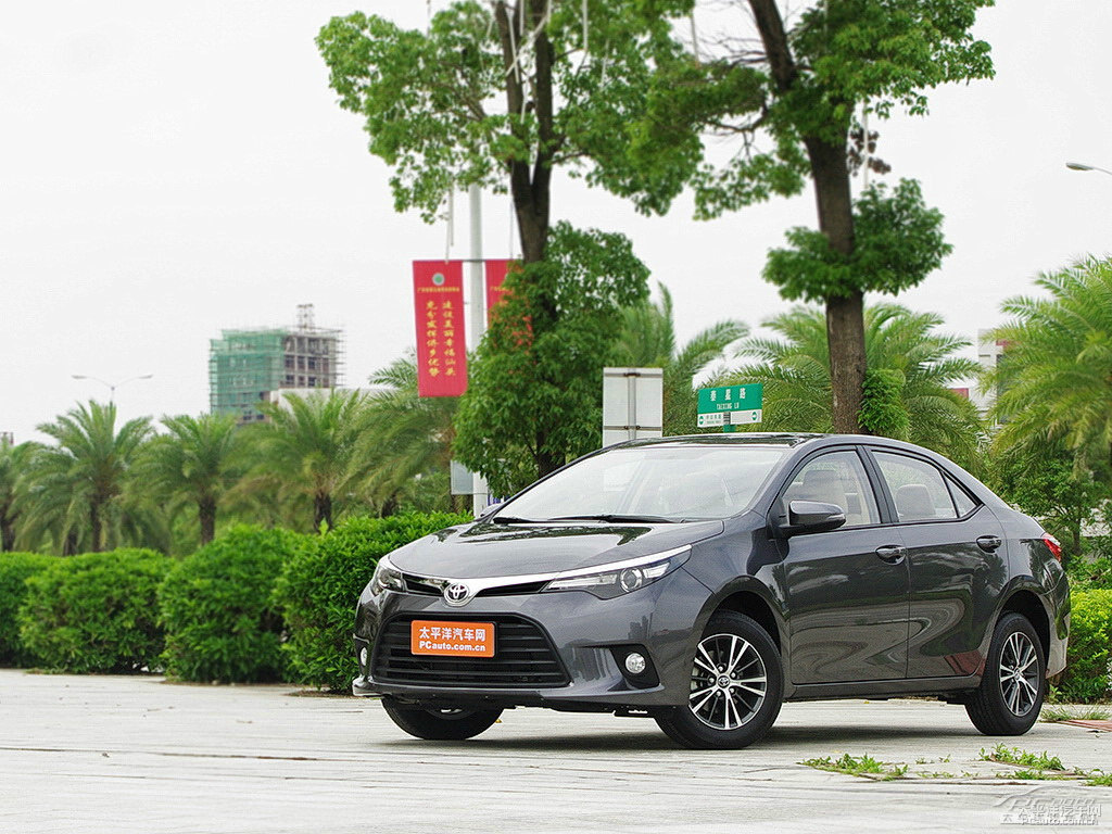 鎢金灰雷凌整車(chē)外觀外觀圖片