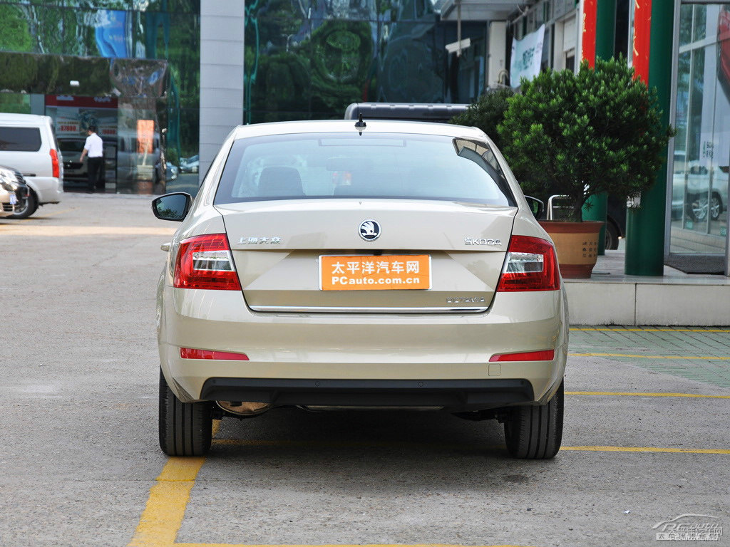 流光金明銳整車外觀外觀圖片