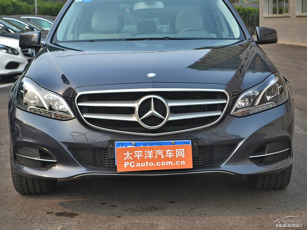 奔馳E級外觀高清大圖