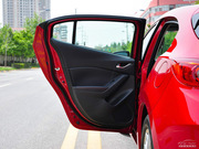 2014款 兩廂 1.5L AT 尊貴型 2014款 兩廂 1.5L AT 尊貴型