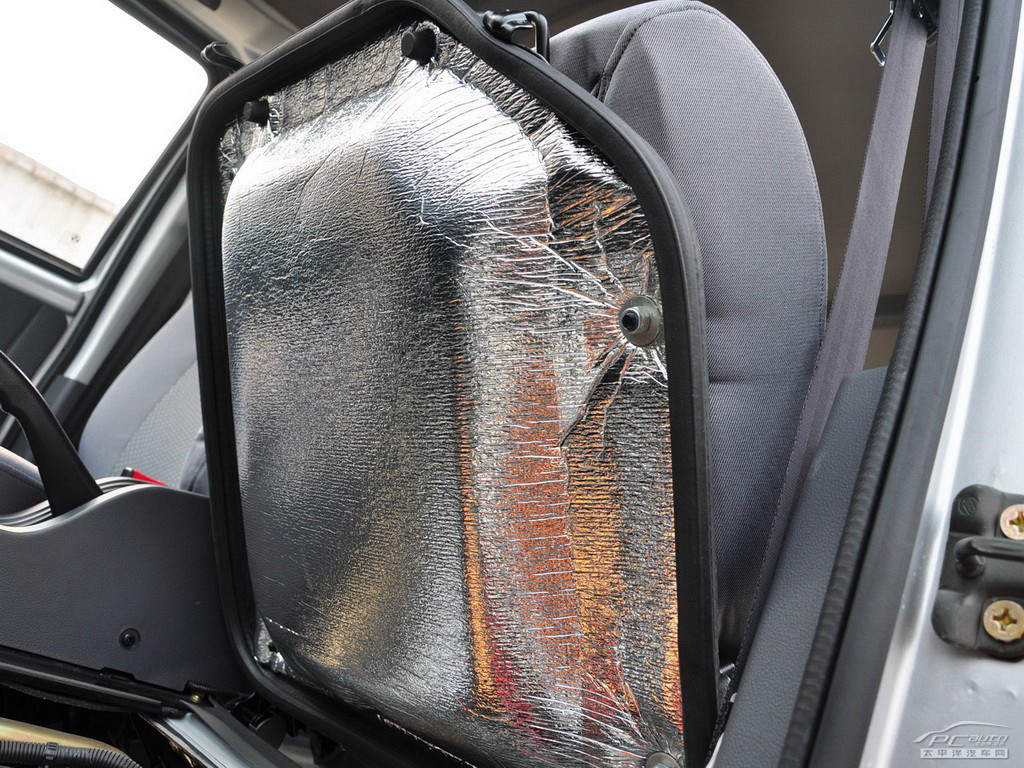 北汽威旺307細(xì)節(jié)高清大圖