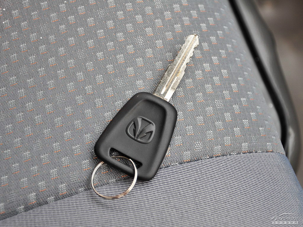 北汽威旺307細(xì)節(jié)高清大圖