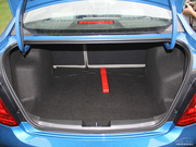 2014款 三廂 1.6L AT 風尚版 2014款 三廂 1.6L AT 風尚版