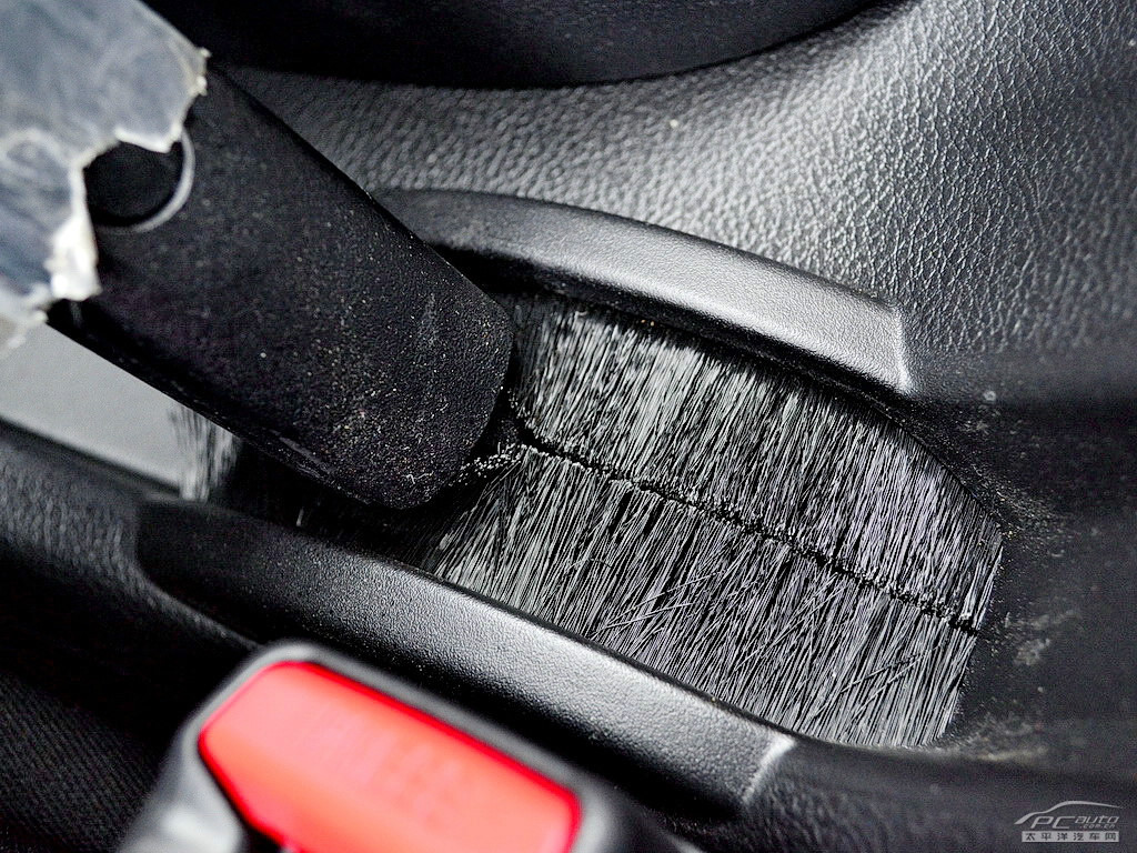 牧馬人內(nèi)飾高清大圖