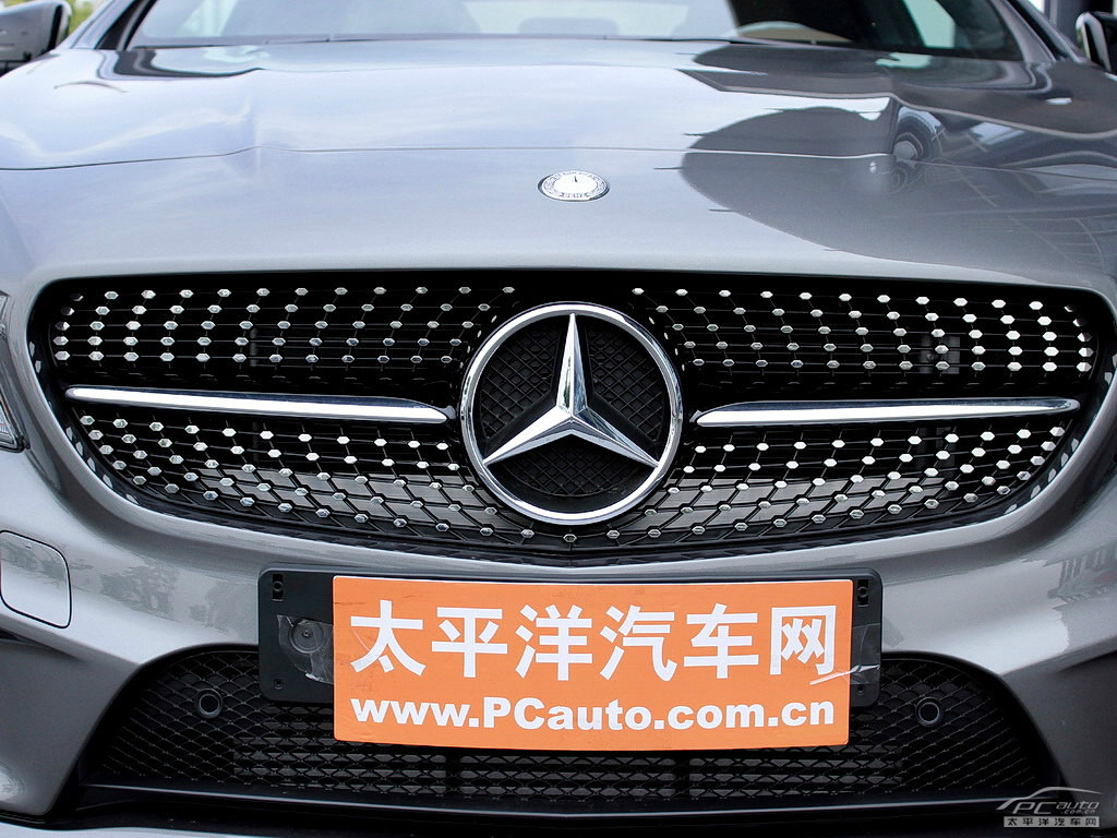奔馳CLA級外觀高清大圖