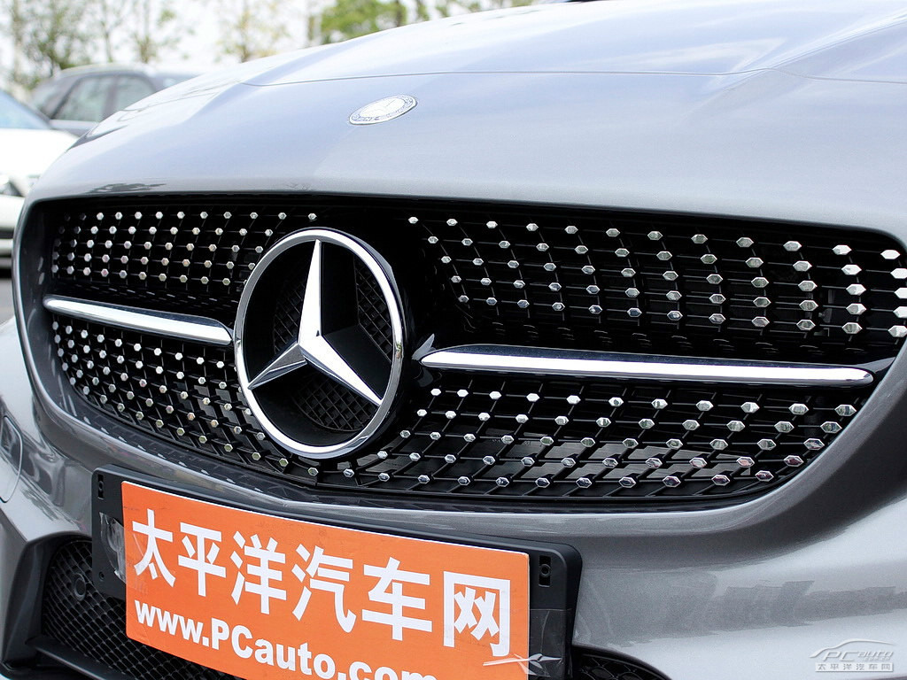 奔馳CLA級外觀高清大圖