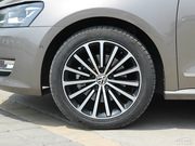 2014款 3.0L V6 DSG 旗艦尊享版 2014款 3.0L V6 DSG 旗艦尊享版