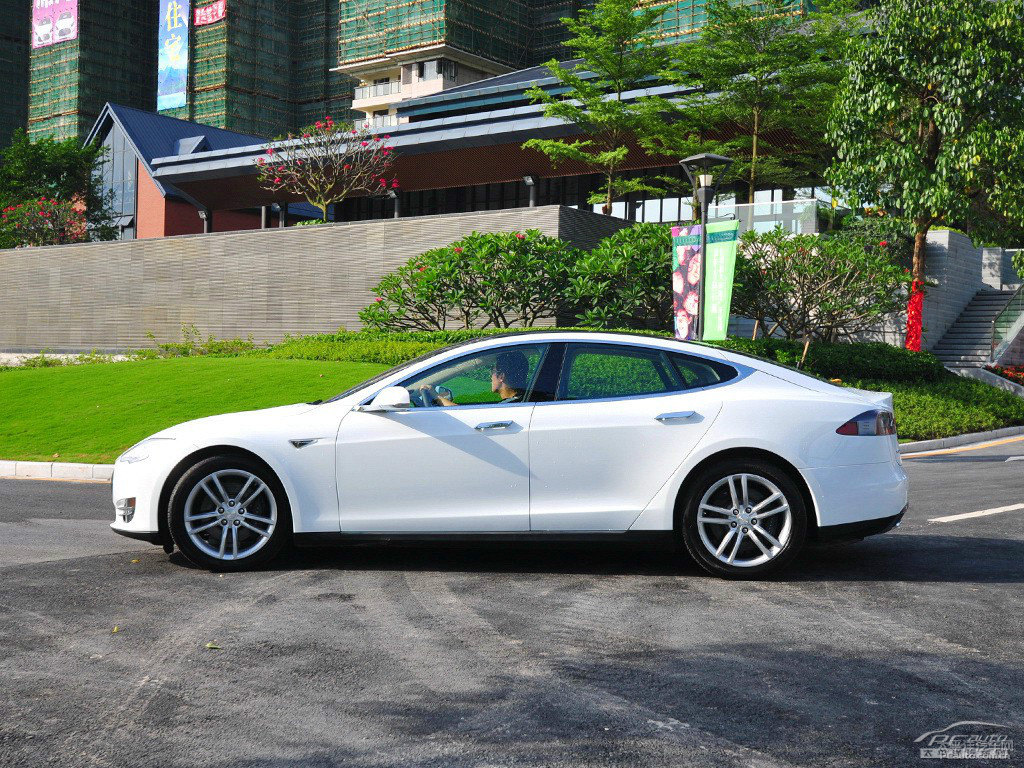 Model S܇^^DƬ