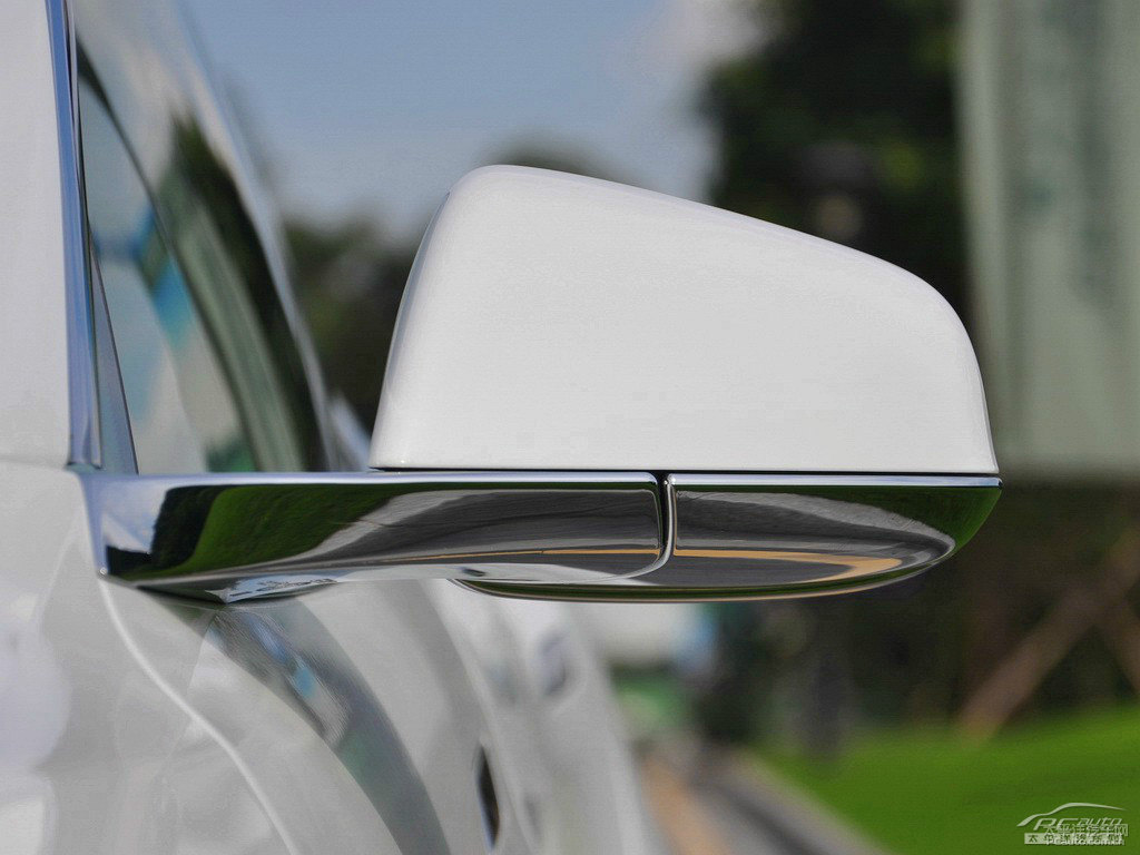 Model S܇^DƬ