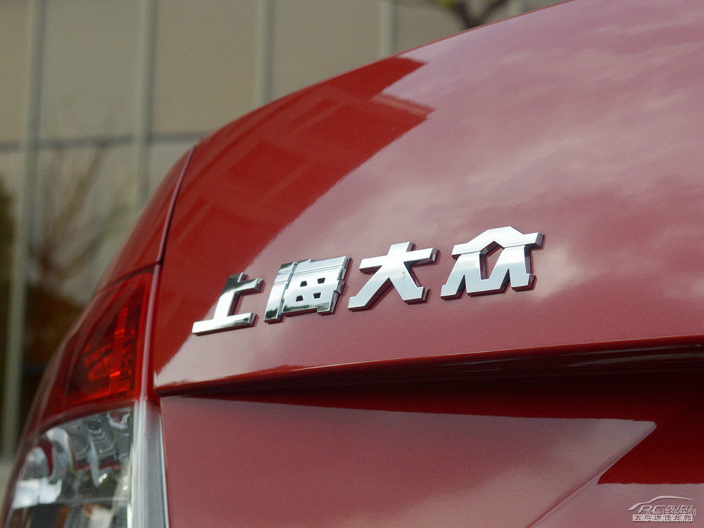 烈焰紅明銳車(chē)尾外觀圖片