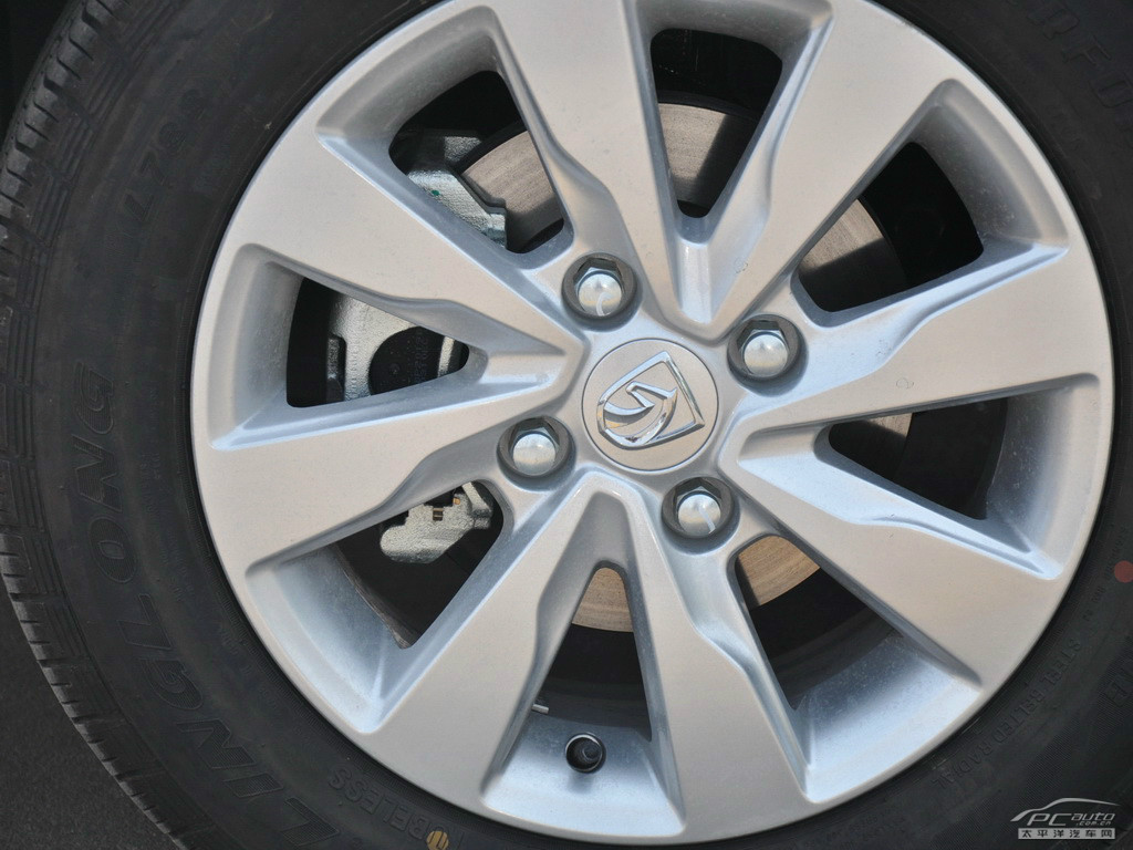 寶駿630細(xì)節(jié)高清大圖