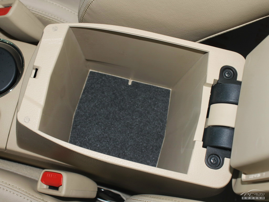 卡羅拉空間高清大圖