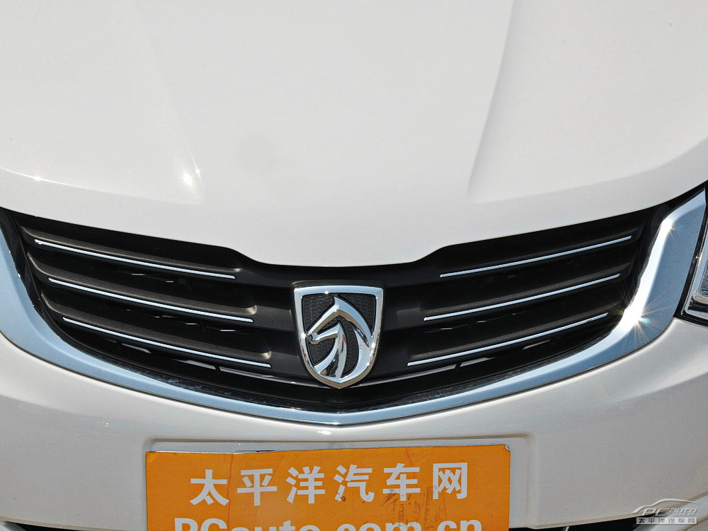 寶駿630外觀高清大圖