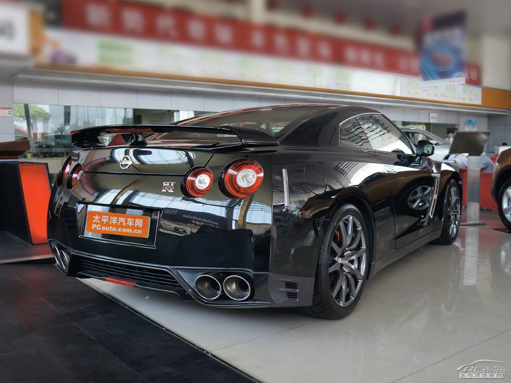 ƺծa(chn)GT-R܇^^DƬ