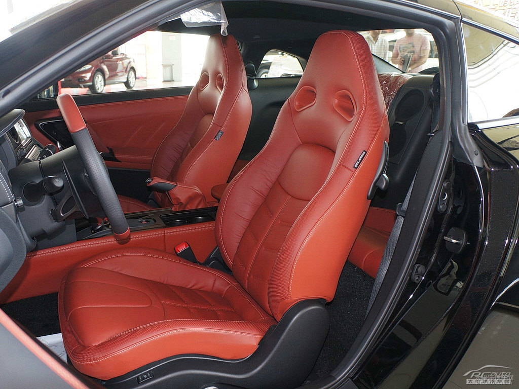 ƺծa(chn)GT-R΃(ni)DƬ