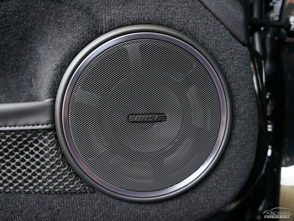 ƺծa(chn)GT-R܇(ni)DƬ
