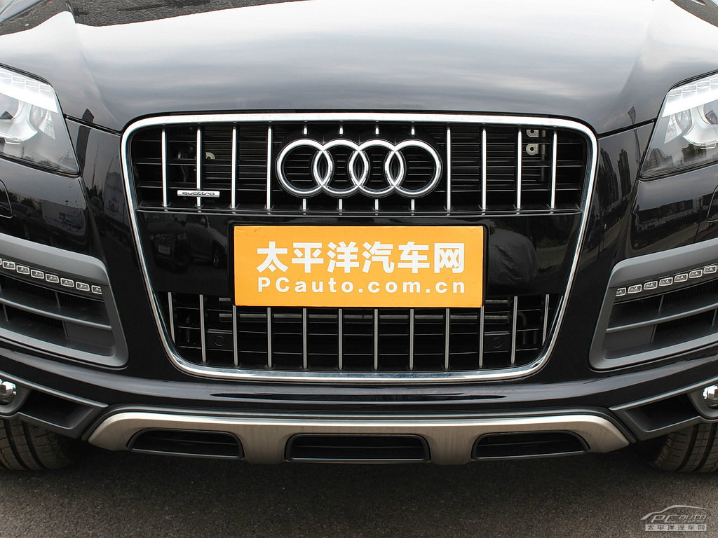 奧迪Q7外觀高清大圖
