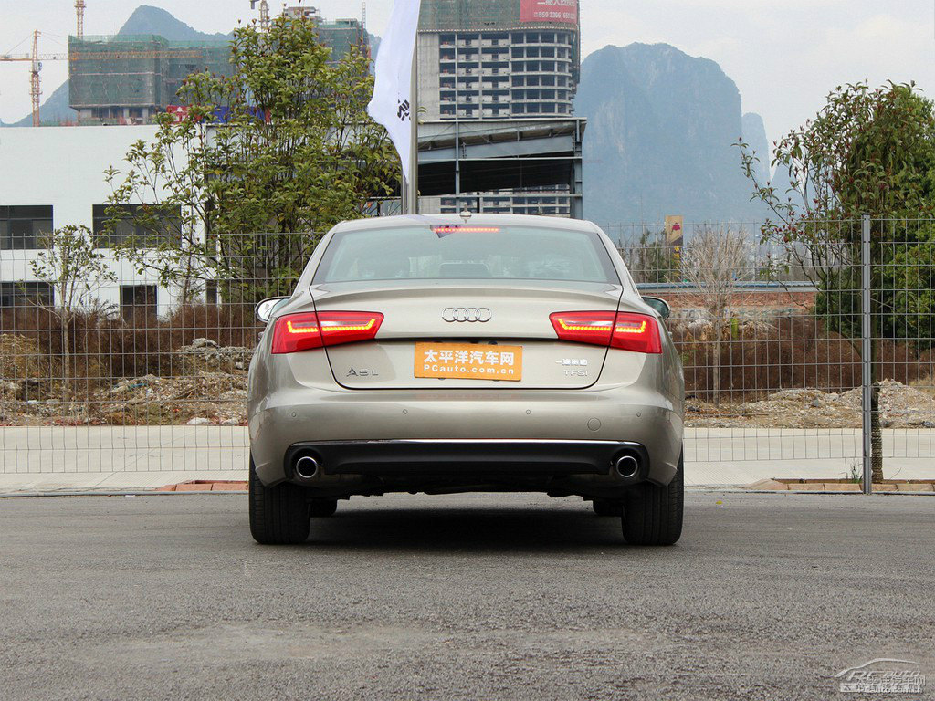 斑羚米奧迪A6L整車外觀外觀圖片