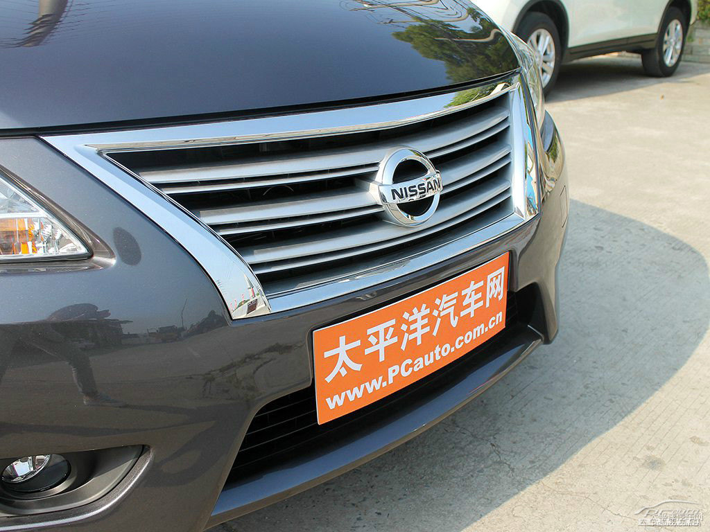 鉑金灰軒逸車頭外觀圖片
