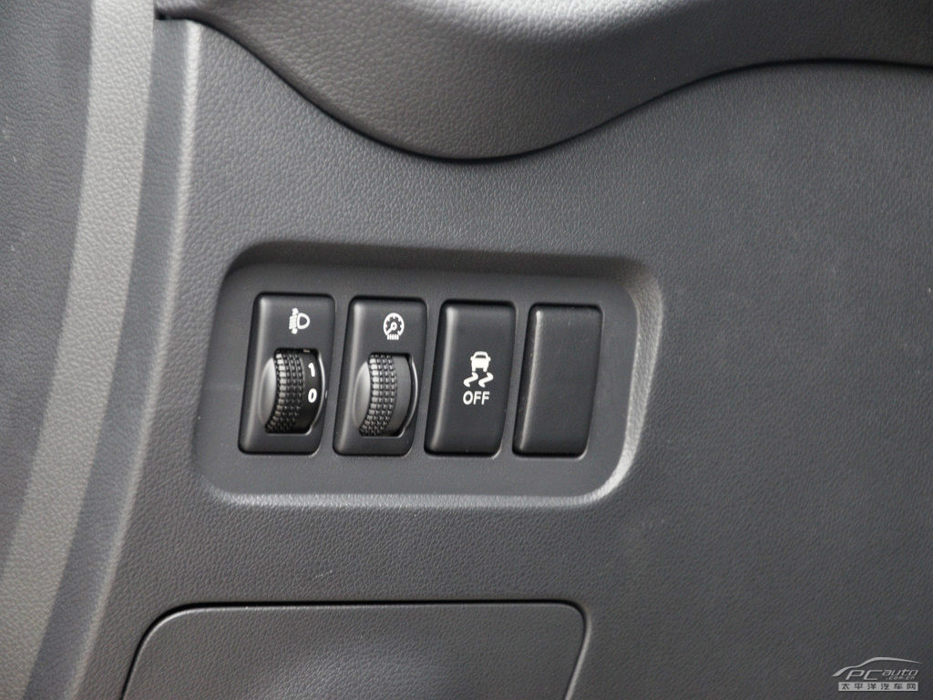 科雷傲(進(jìn)口)內(nèi)飾高清大圖