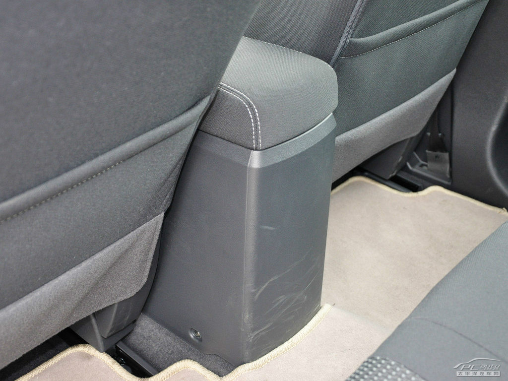 科雷傲(進口)內(nèi)飾高清大圖