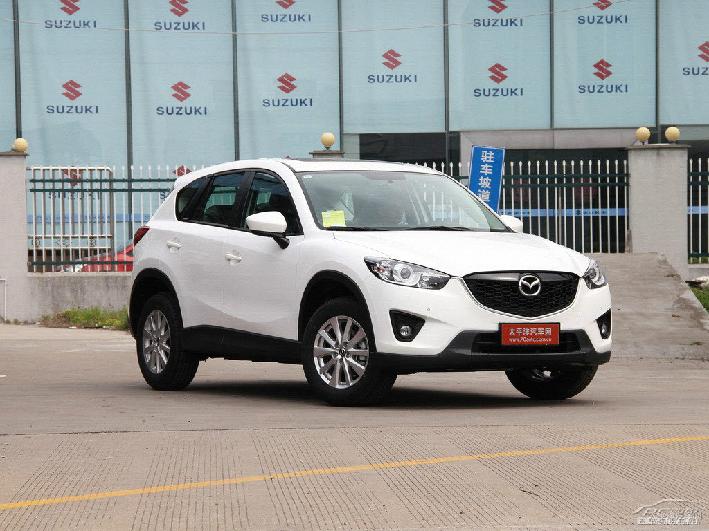珠光白馬自達(dá)CX-5整車外觀外觀圖片