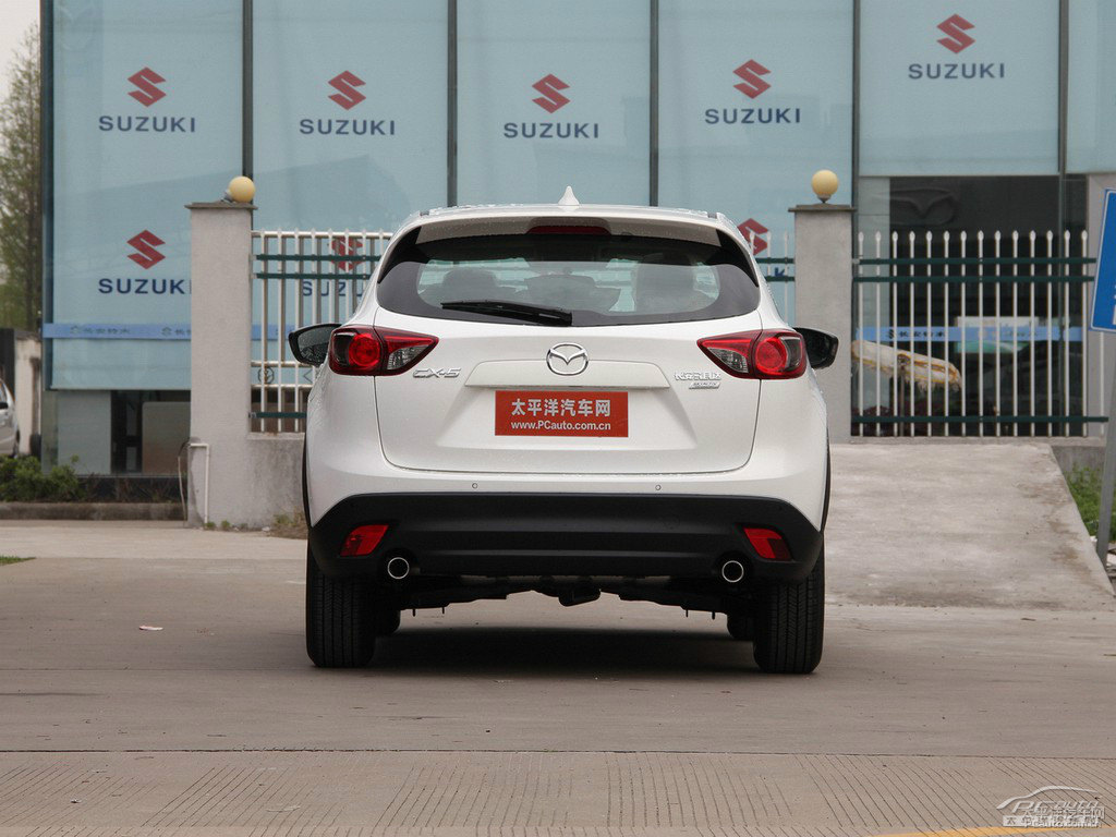 珠光白馬自達(dá)CX-5整車(chē)外觀外觀圖片