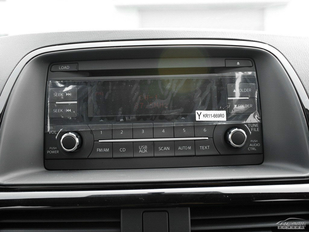 珠光白馬自達CX-5中控內(nèi)飾圖片