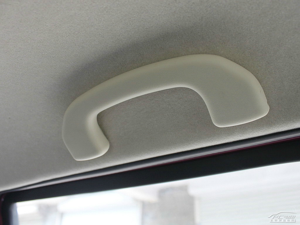 力帆330內(nèi)飾高清大圖