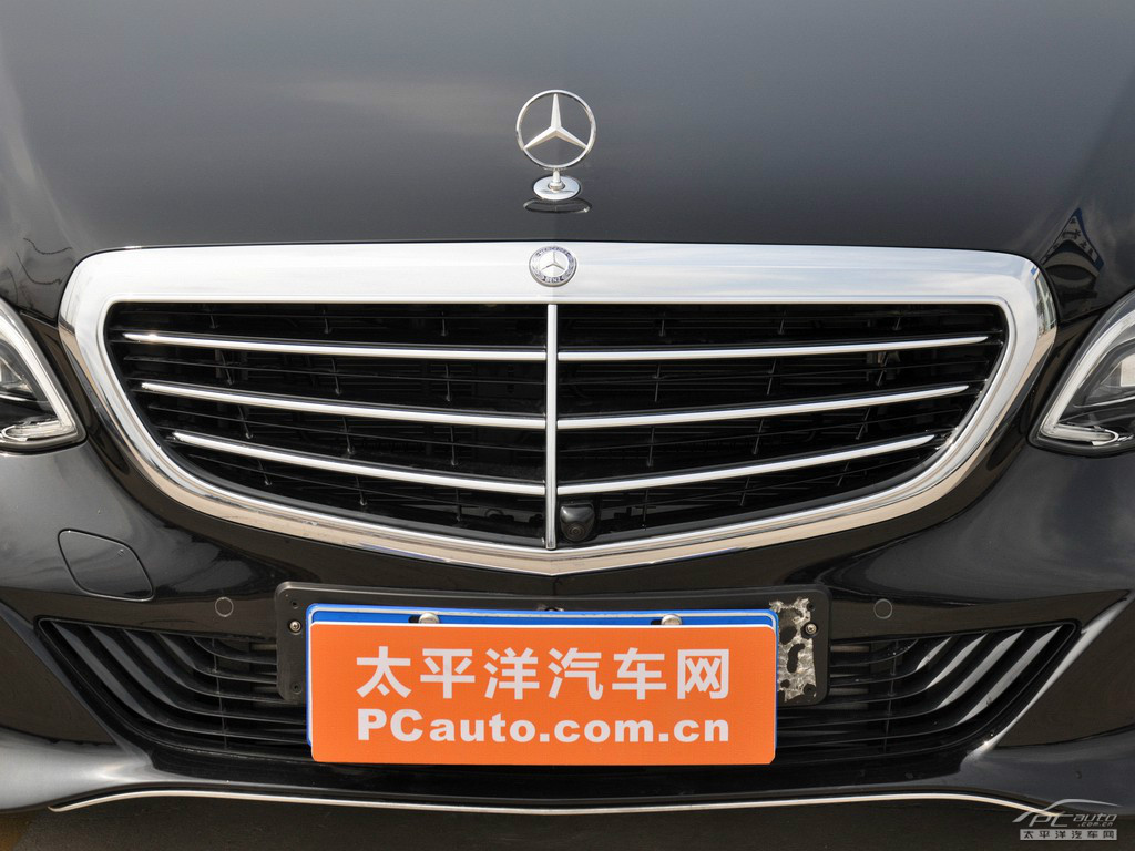 奔馳E級外觀高清大圖