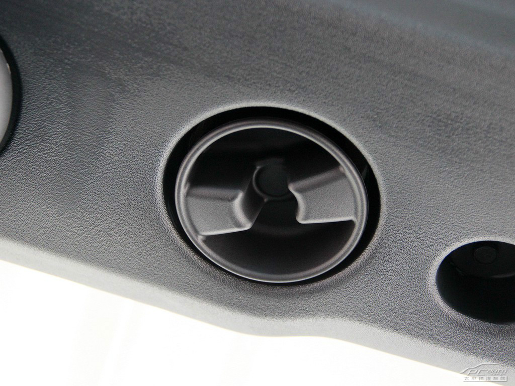 牧馬人內(nèi)飾高清大圖